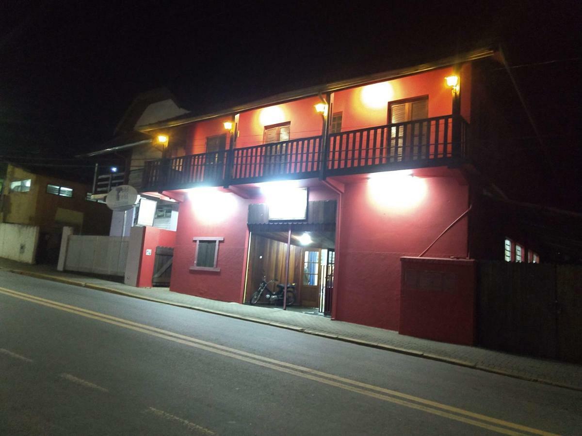 Pousada Rr Central Campos do Jordao Exterior photo