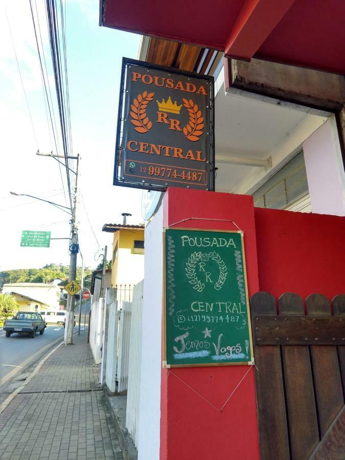 Pousada Rr Central Campos do Jordao Exterior photo